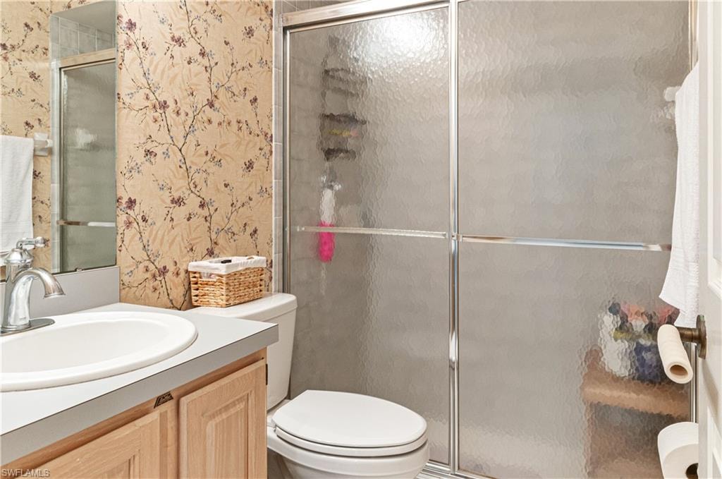 559 Henley DR photo 28