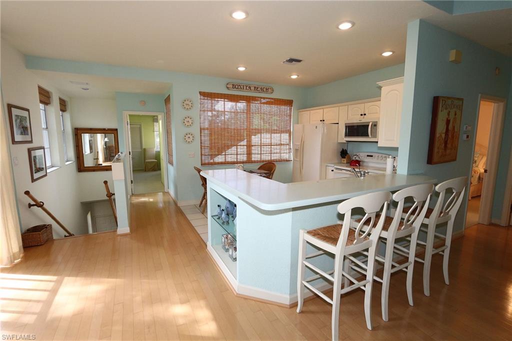 25100 Goldcrest DR 122