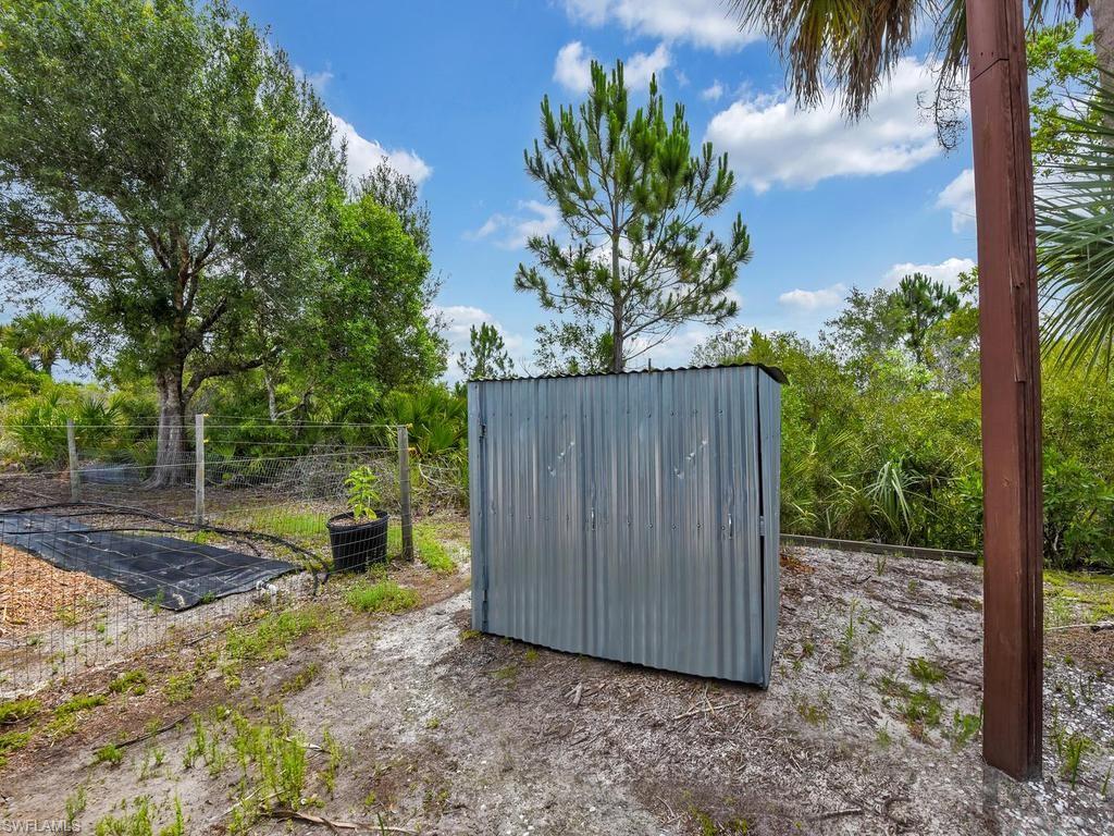 Covered Well House