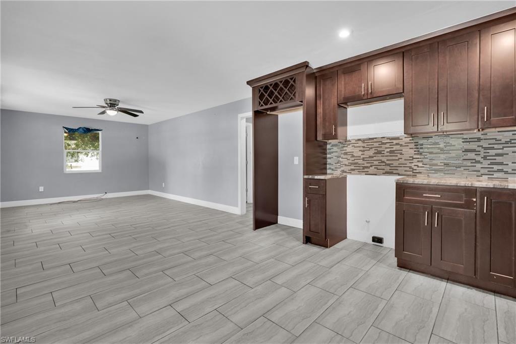 2351 Dora ST photo 20