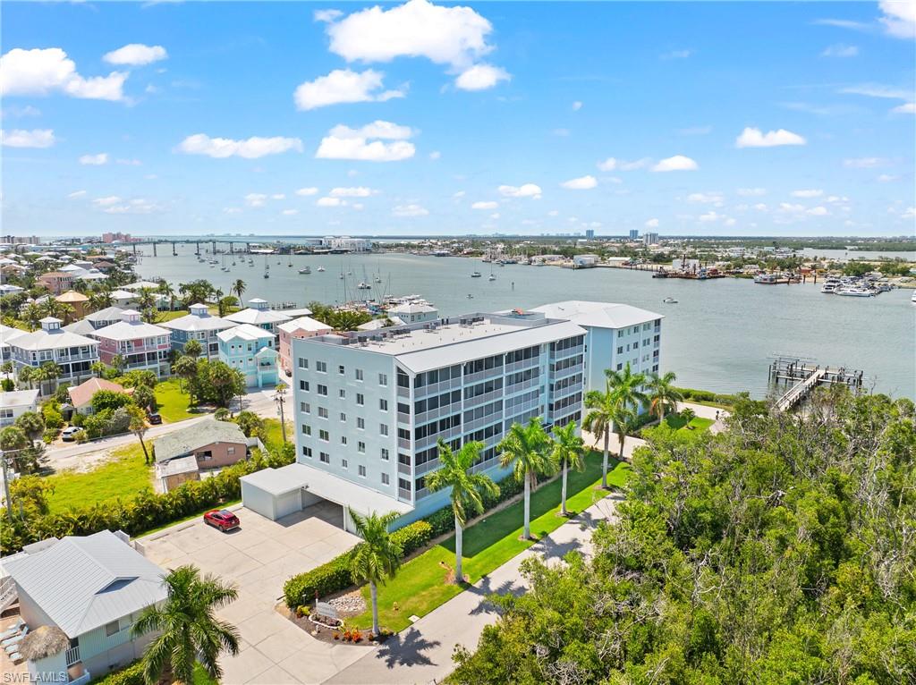 345 Mango ST 605 photo 43