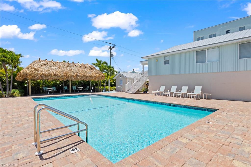345 Mango ST 605 photo 40