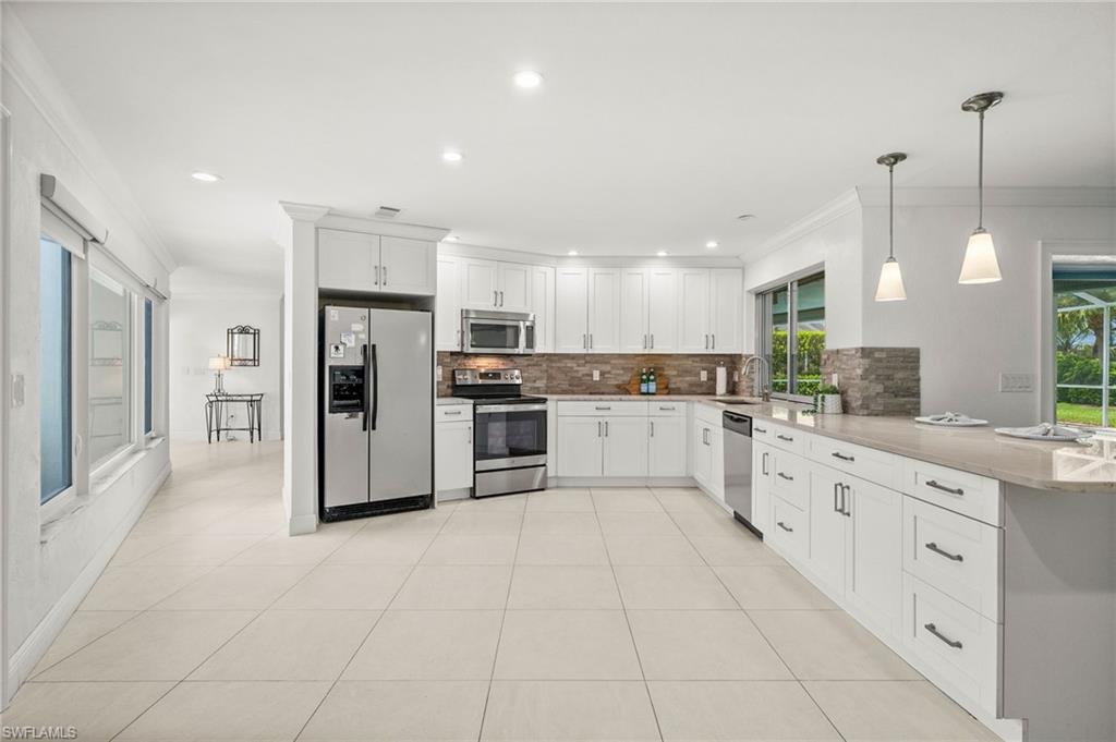 421 Palm River BLVD