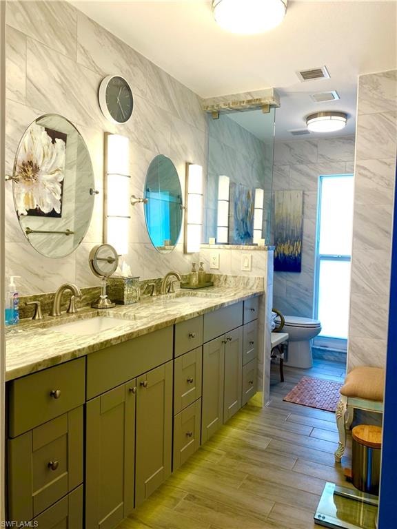 Double Vanity with walk-in shower