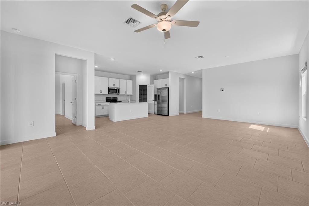 4754 Espiritu WAY photo 7
