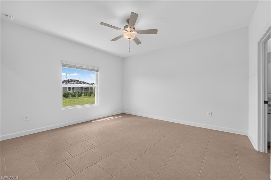 4754 Espiritu WAY photo 15