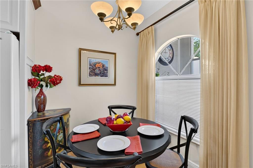 Breakfast nook off kitchen