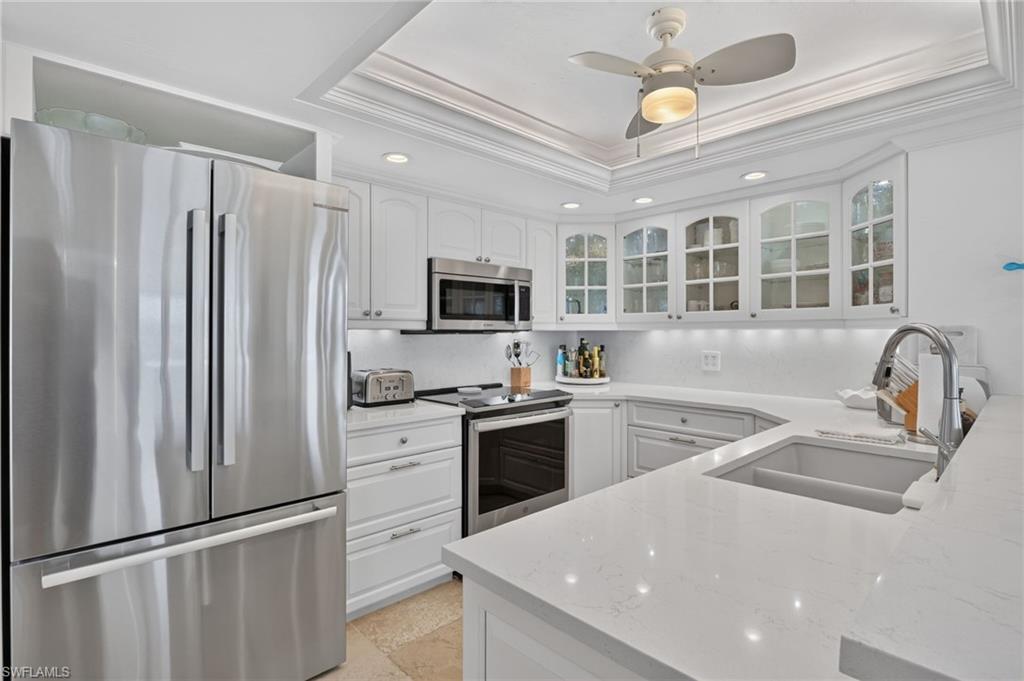 4451 Gulf Shore BLVD N 1604 photo 6