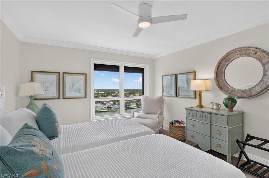 Guest bedroom