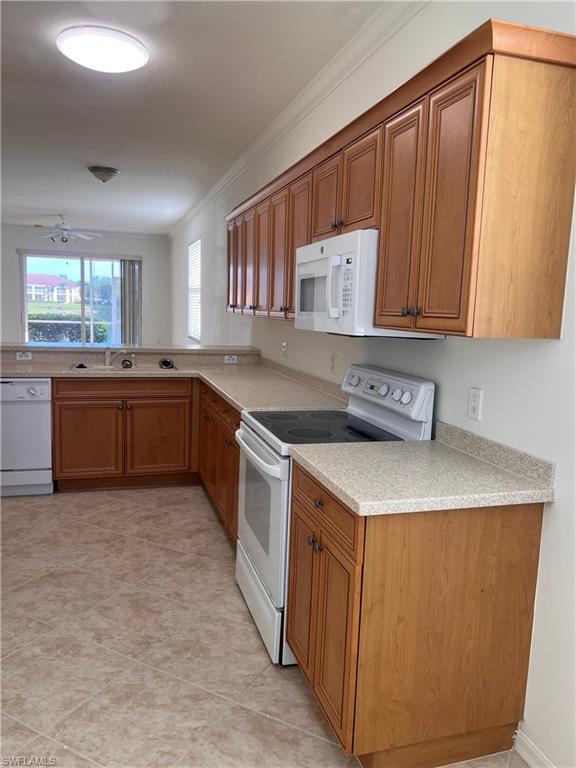 8470 Kingbird LOOP 1020 photo 7