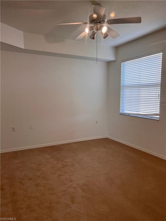 8470 Kingbird LOOP 1020 photo 11