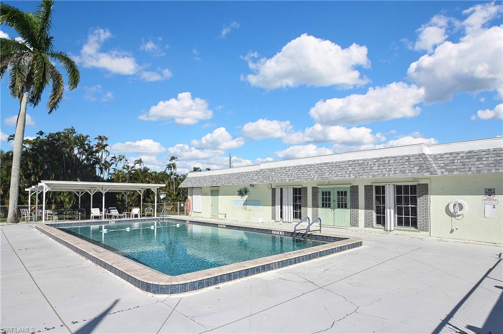 54 Poplar PL photo 7