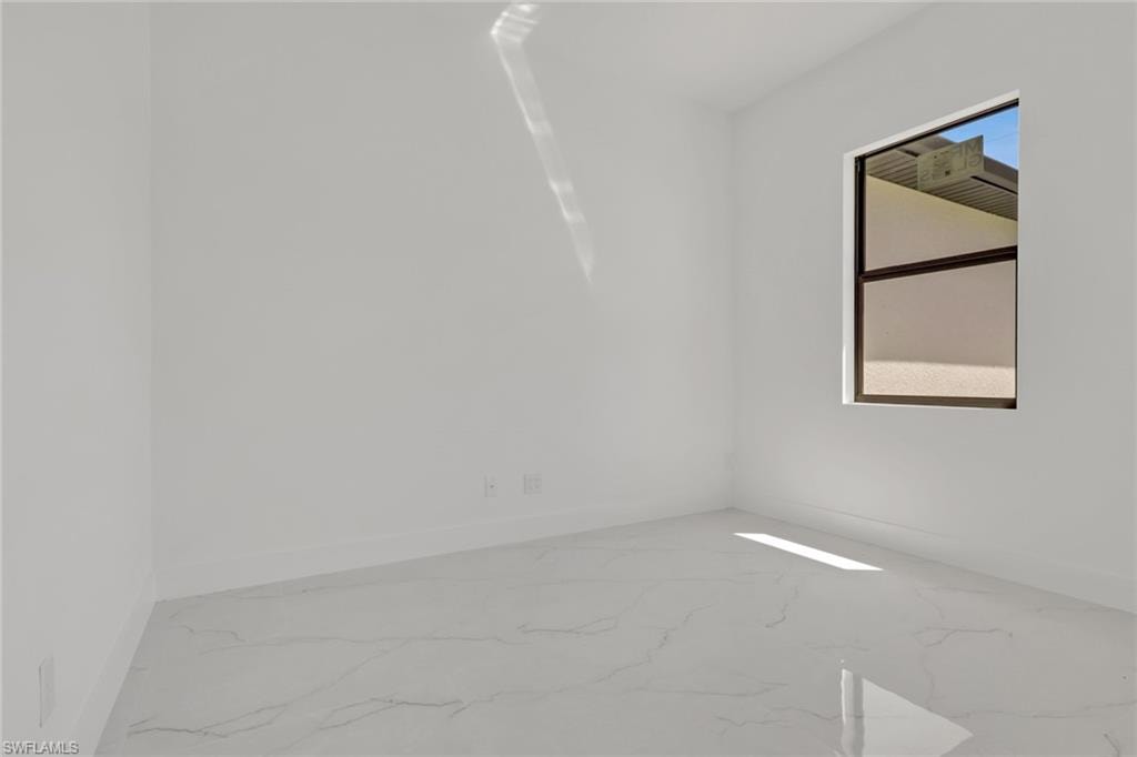 Den, office, or 4th bedroom