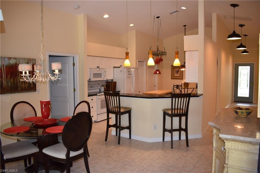 25817 Pebblecreek DR photo 7
