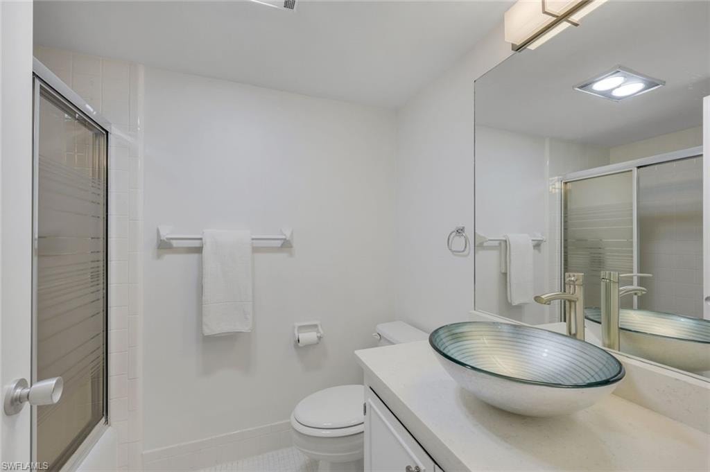 3400 Gulf Shore BLVD N B4 photo 14