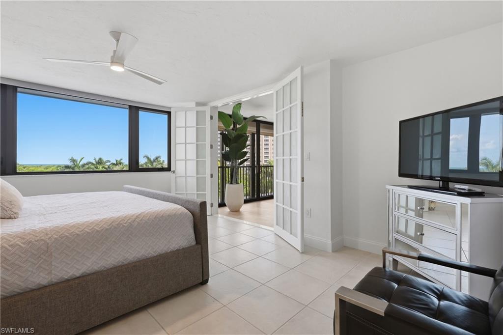 5601 Turtle Bay DR 302 photo 15