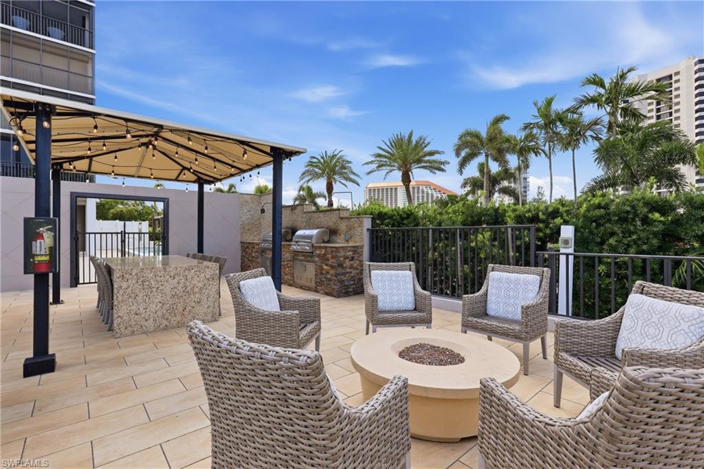 5601 Turtle Bay DR 302 photo 25