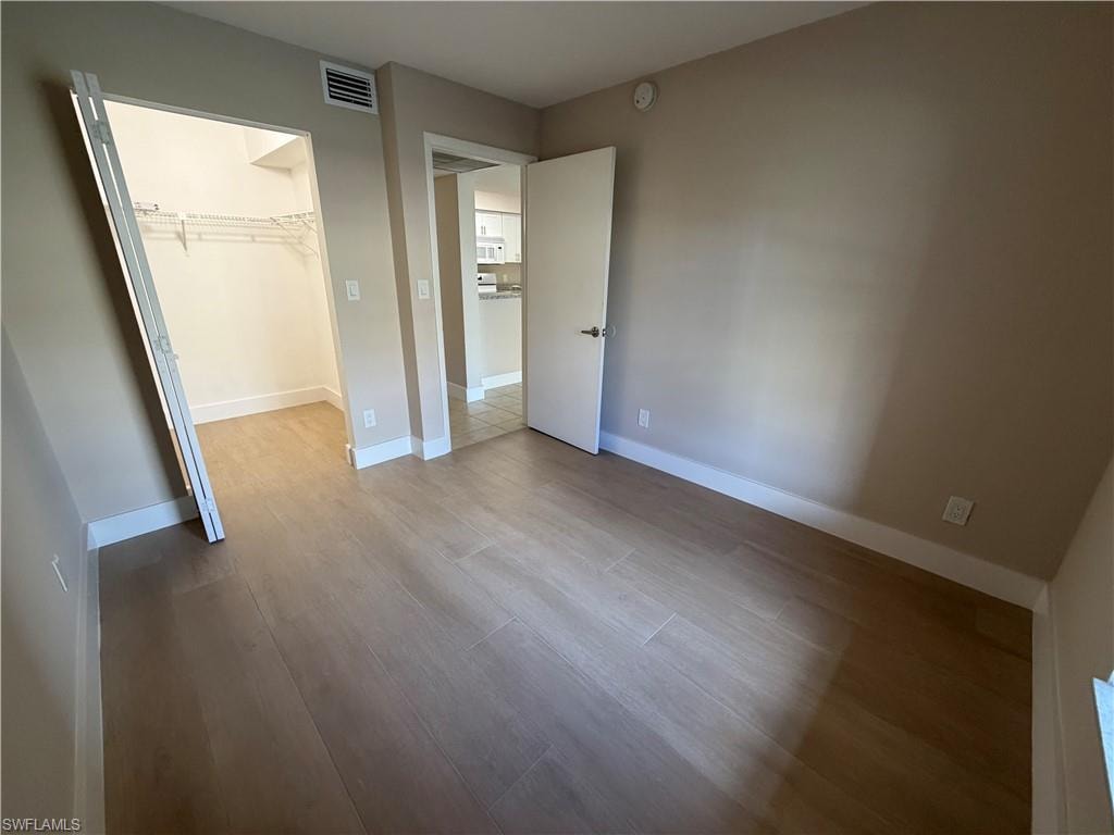 5317 Summerlin RD 1702 photo 16