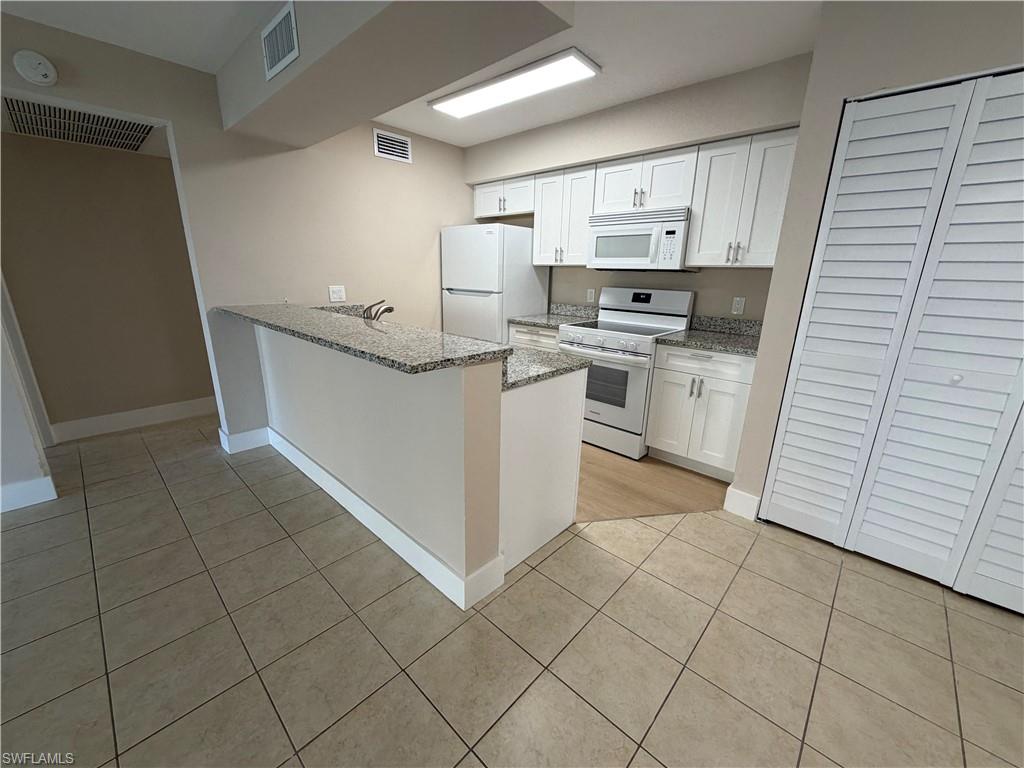 5317 Summerlin RD 1702