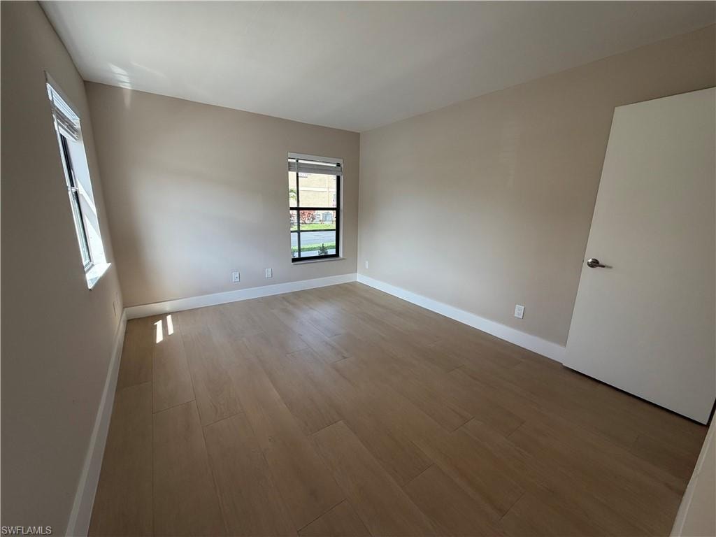 5317 Summerlin RD 1702 photo 14