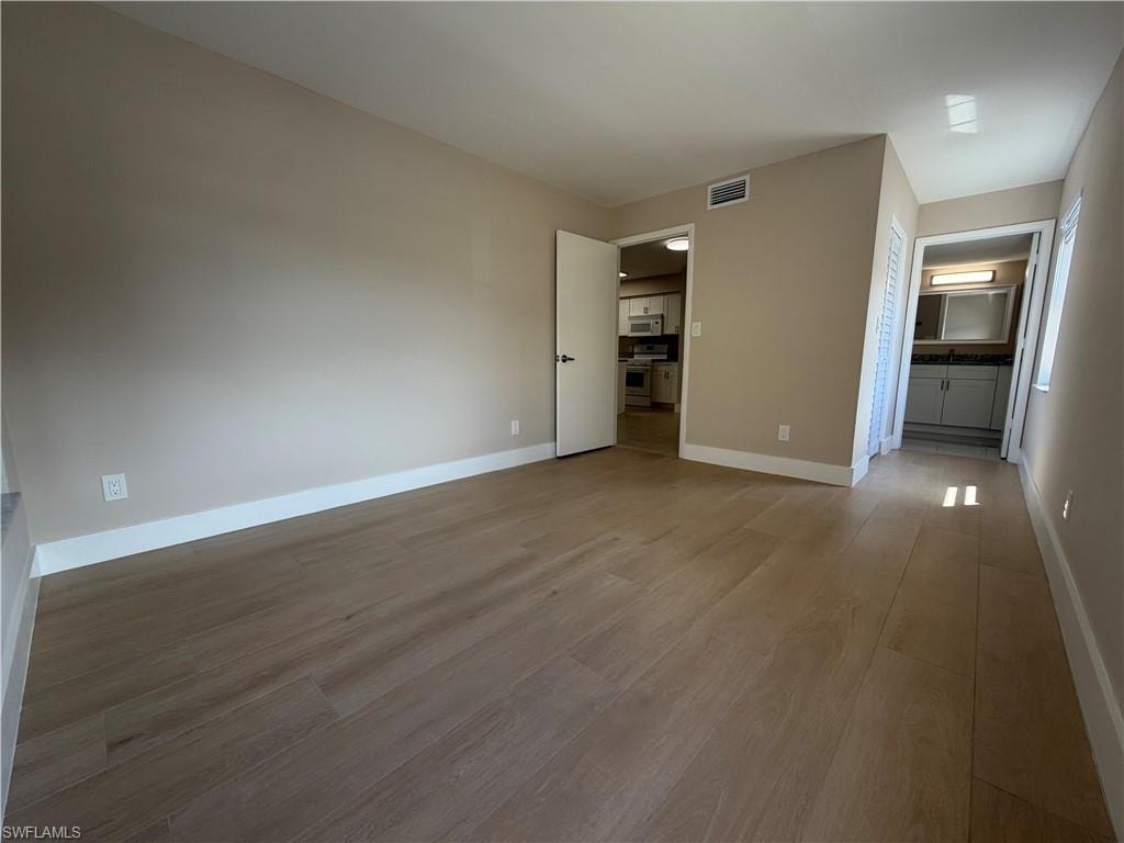 5317 Summerlin RD 1702 photo 11