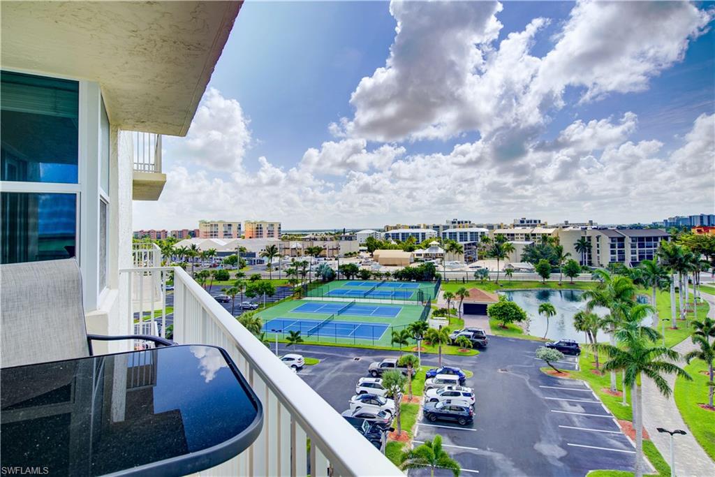 7330 Estero BLVD 601 photo 16