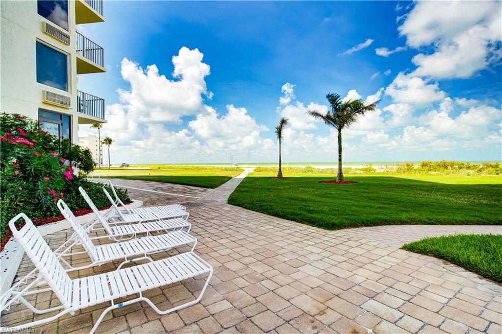 7330 Estero BLVD 601 photo 18