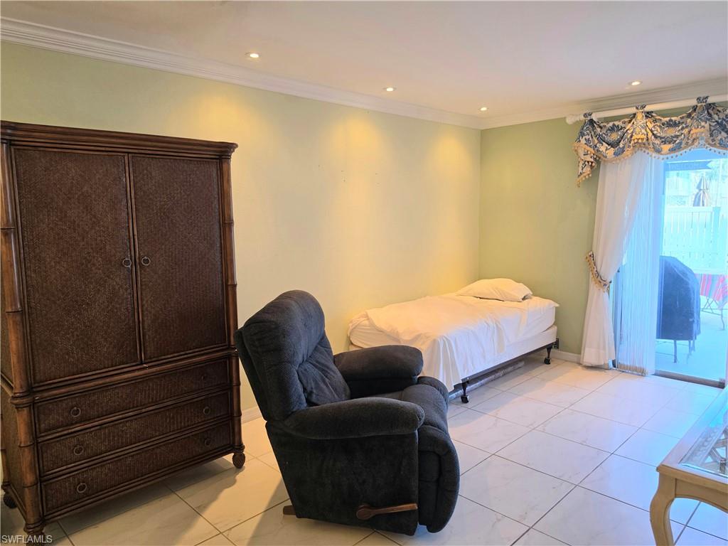 6777 Winkler RD 134 photo 15