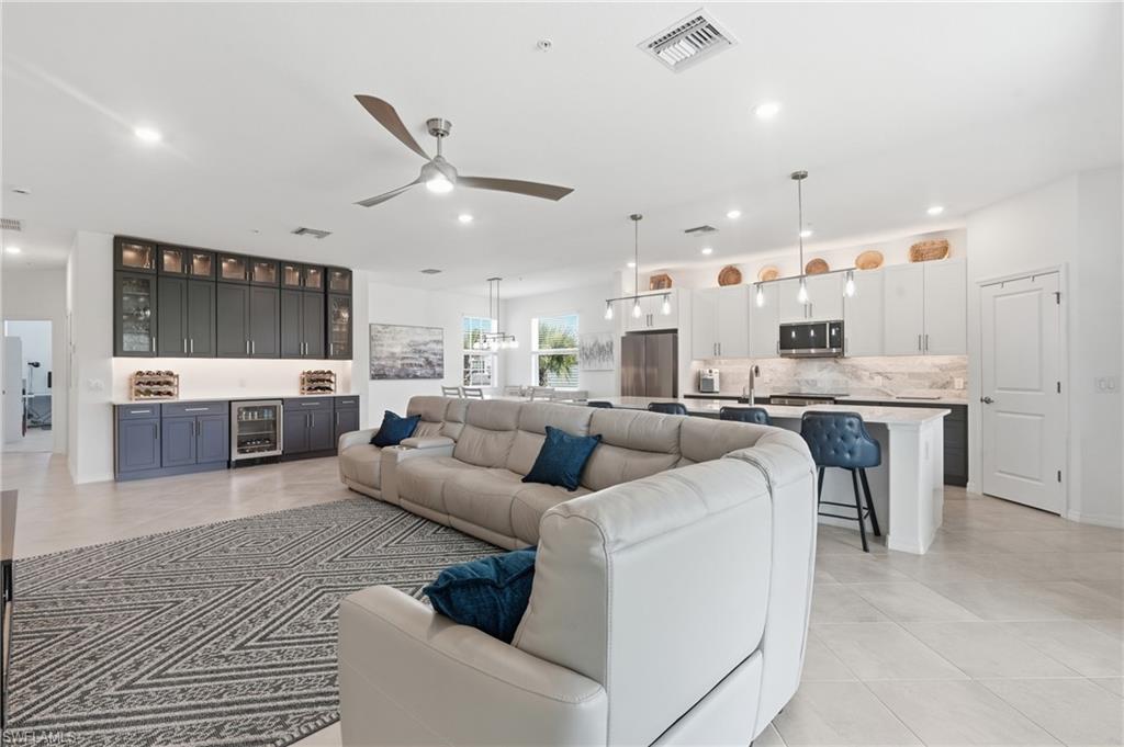 14842 Birchwood CT 6521