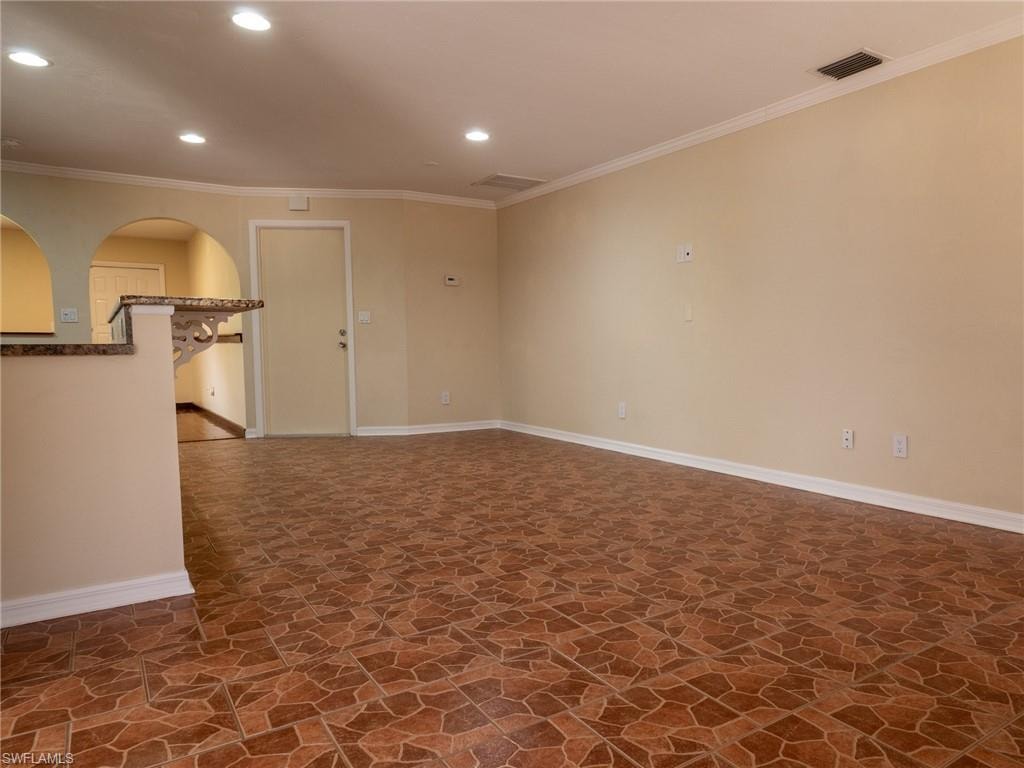 18414 Tulip RD photo 13