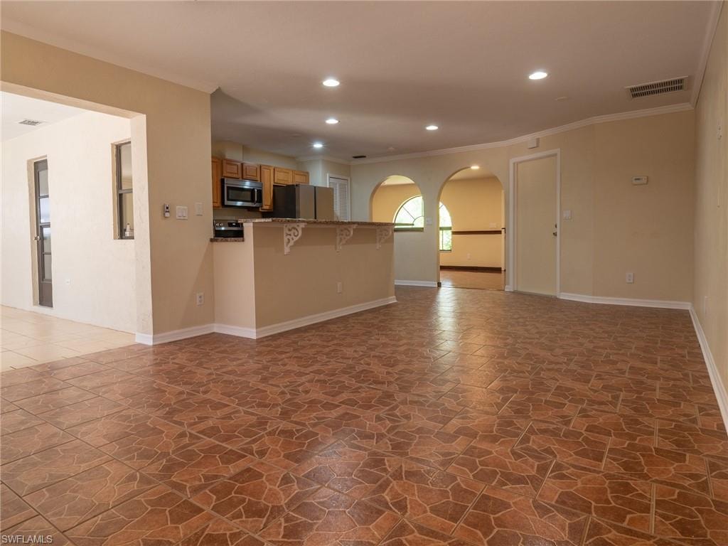 18414 Tulip RD photo 11