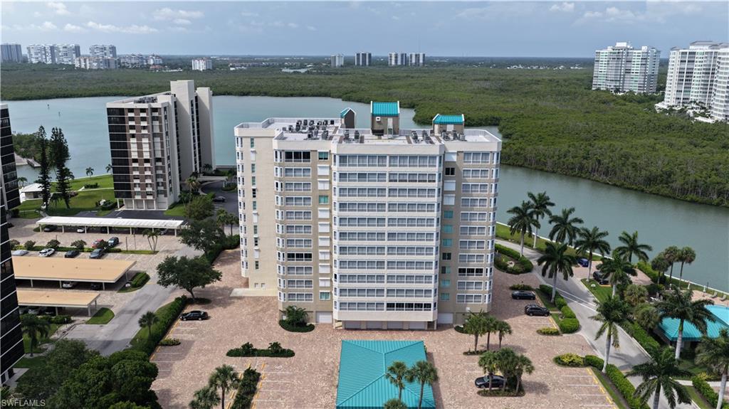 21 Bluebill AVE 303