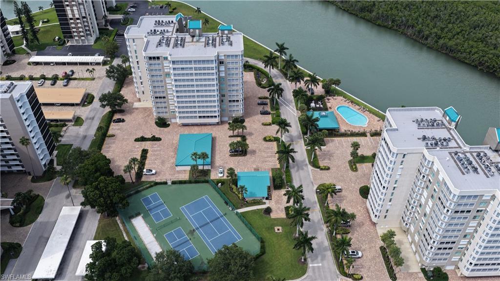 21 Bluebill AVE 303
