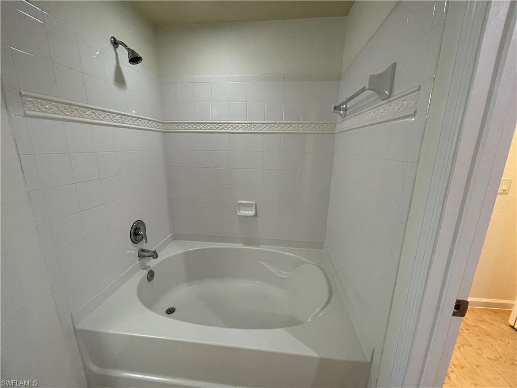 12970 Positano CIR 306 photo 17