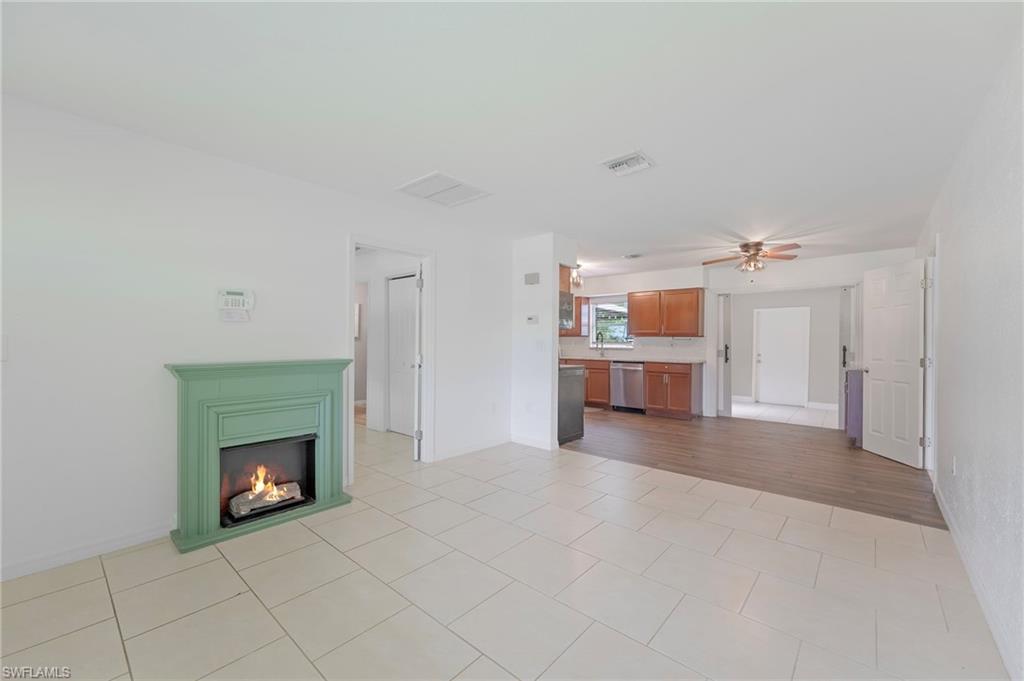 20310 Lorenzo AVE photo 7
