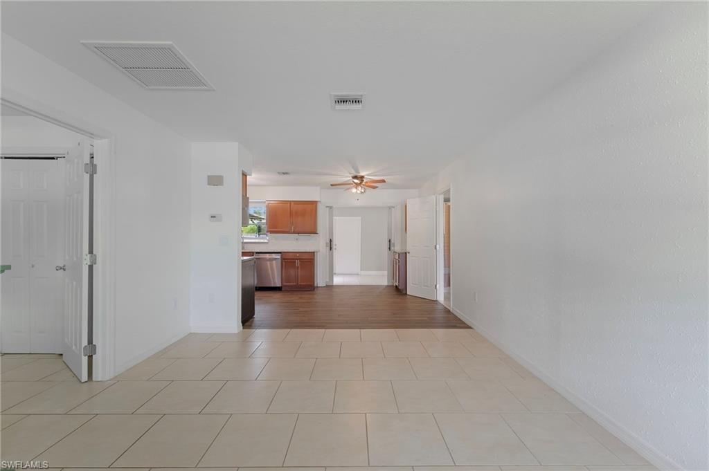 20310 Lorenzo AVE photo 11