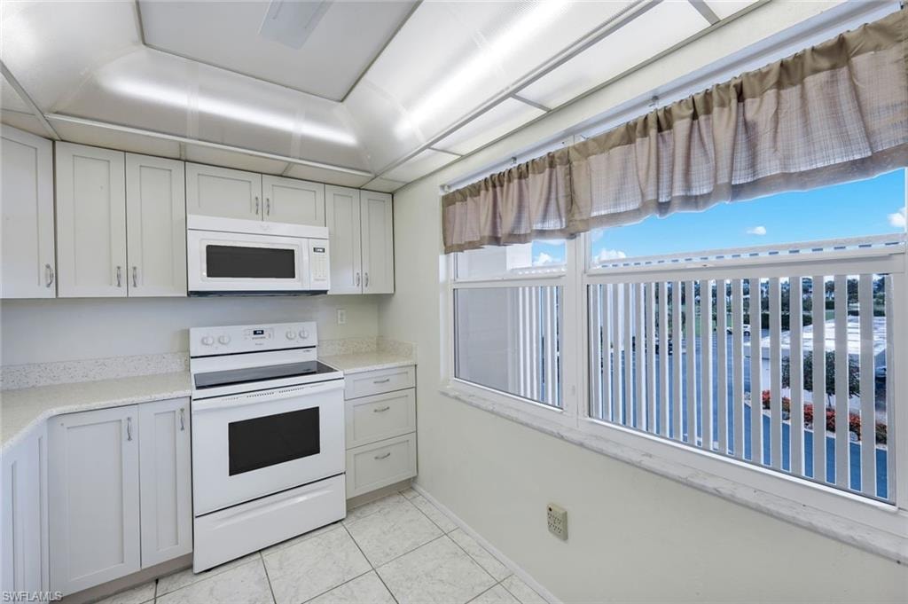 6102 Augusta DR 307 photo 13