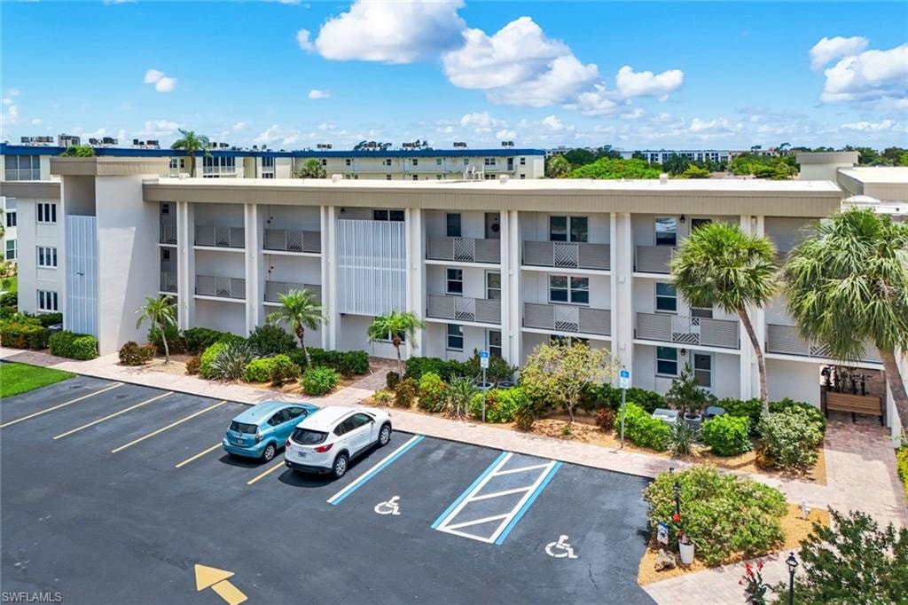 6102 Augusta DR 307 photo 43