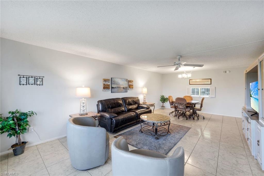 6102 Augusta DR 307 photo 10