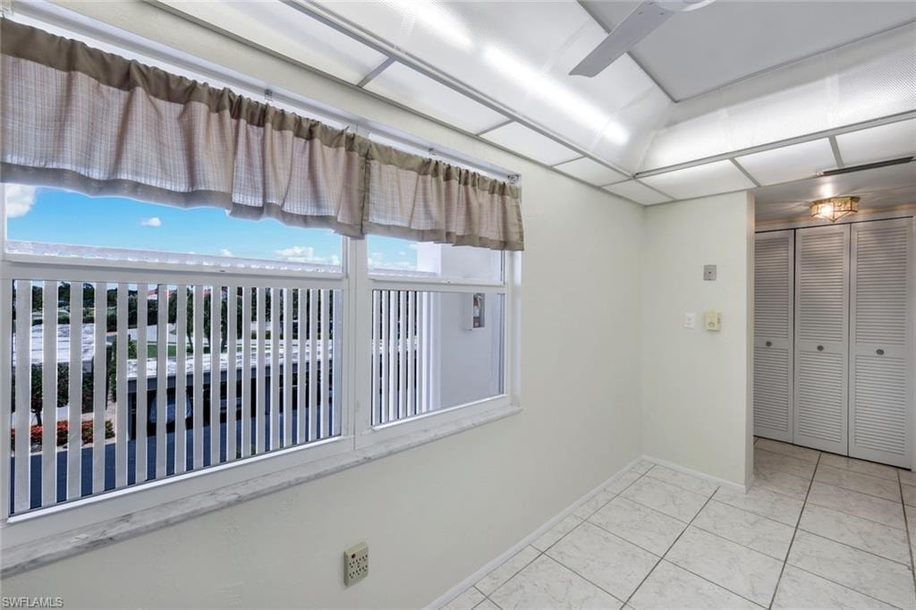6102 Augusta DR 307 photo 15