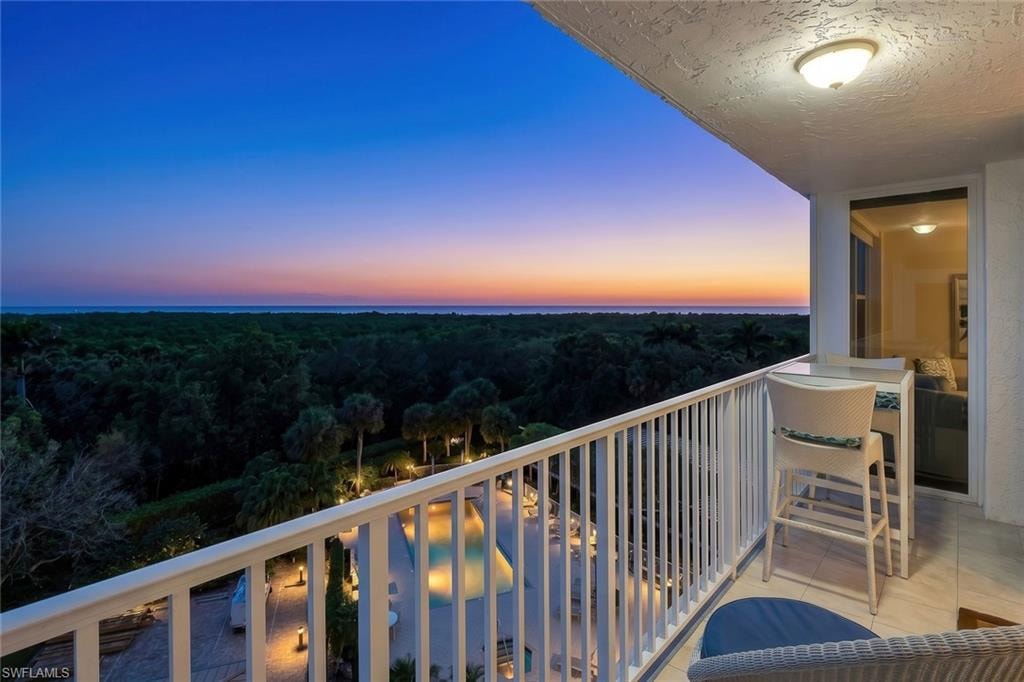 6361 Pelican Bay BLVD 503 photo 27