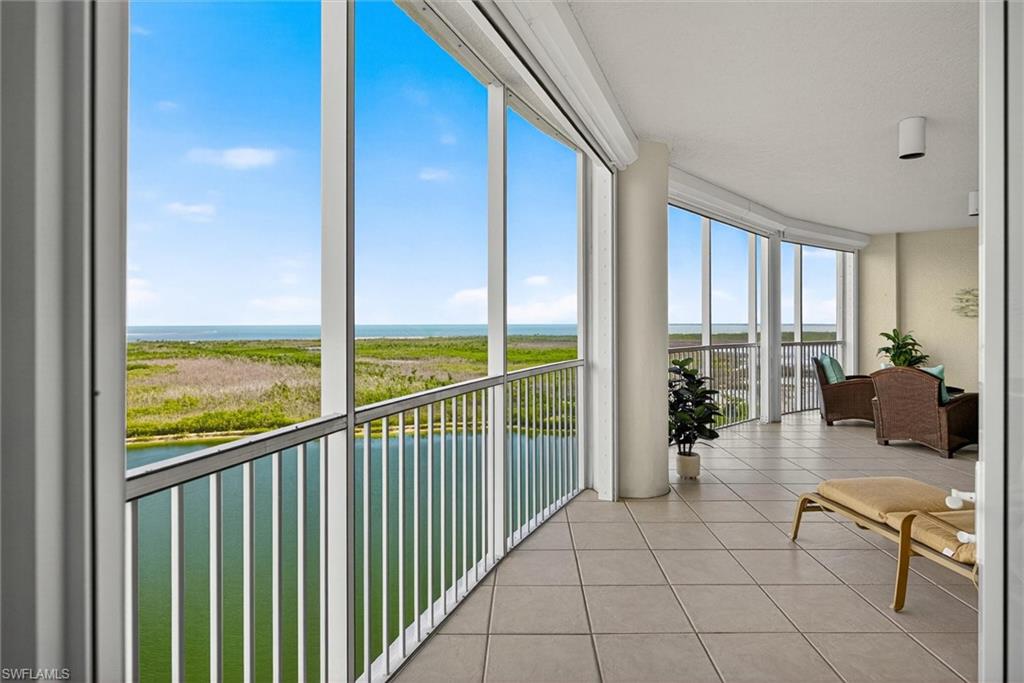 Tiled screened 450 foot lanai