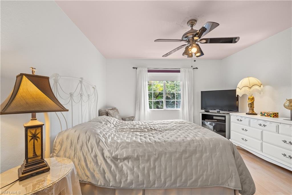 228 Belina DR 604 photo 6