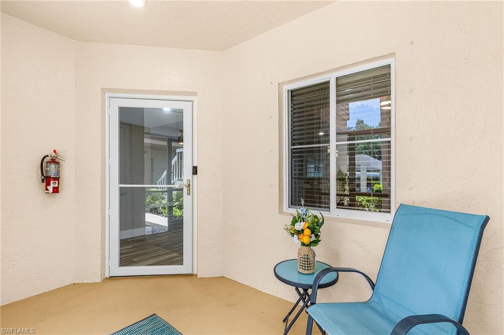 2671 Citrus Lake DR 104    #E104