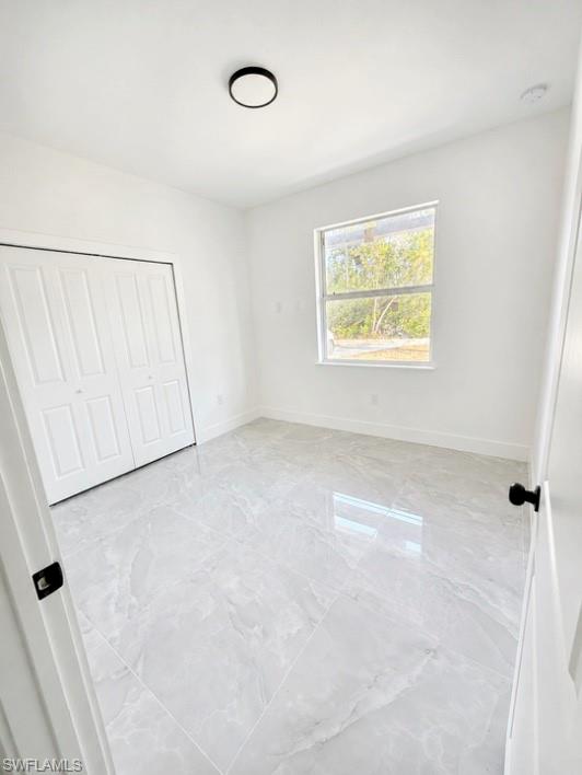 302 Stonybrook AVE photo 9