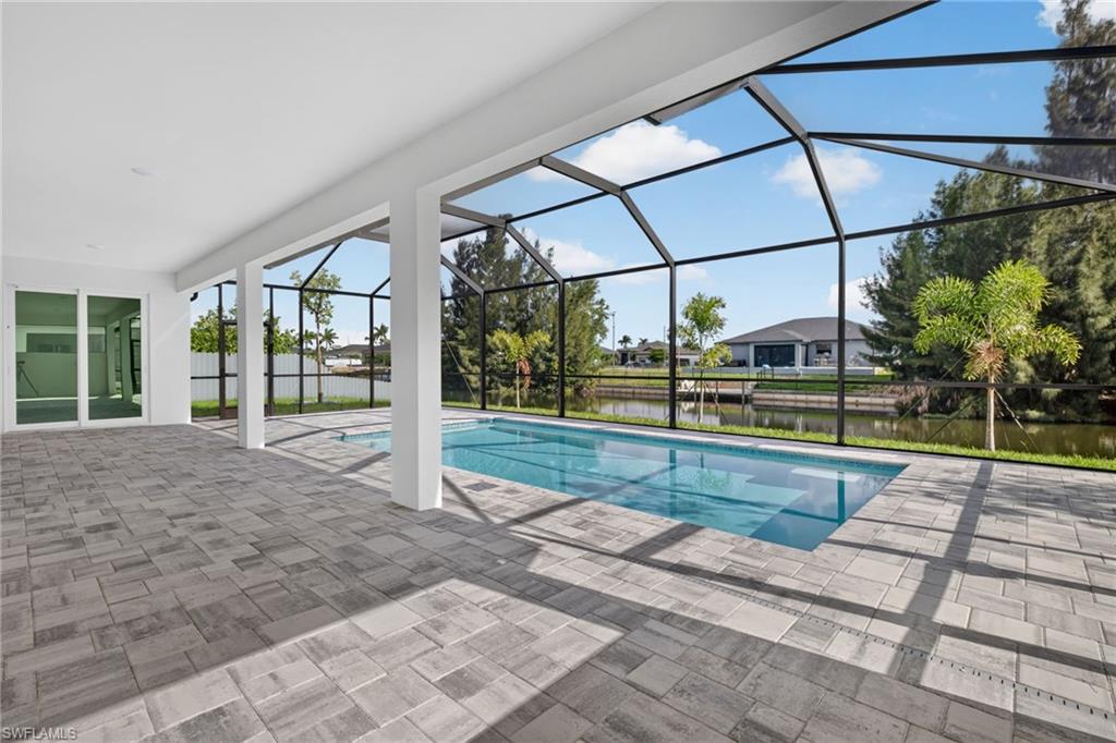 633 SW 13th ST