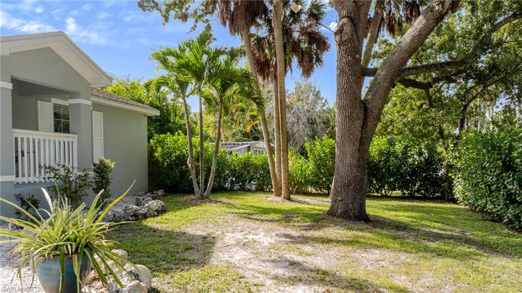 211 Palmacea RD photo 33