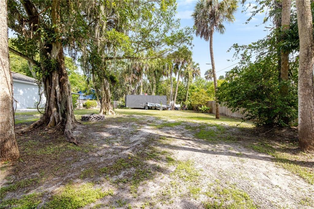 211 Palmacea RD photo 31