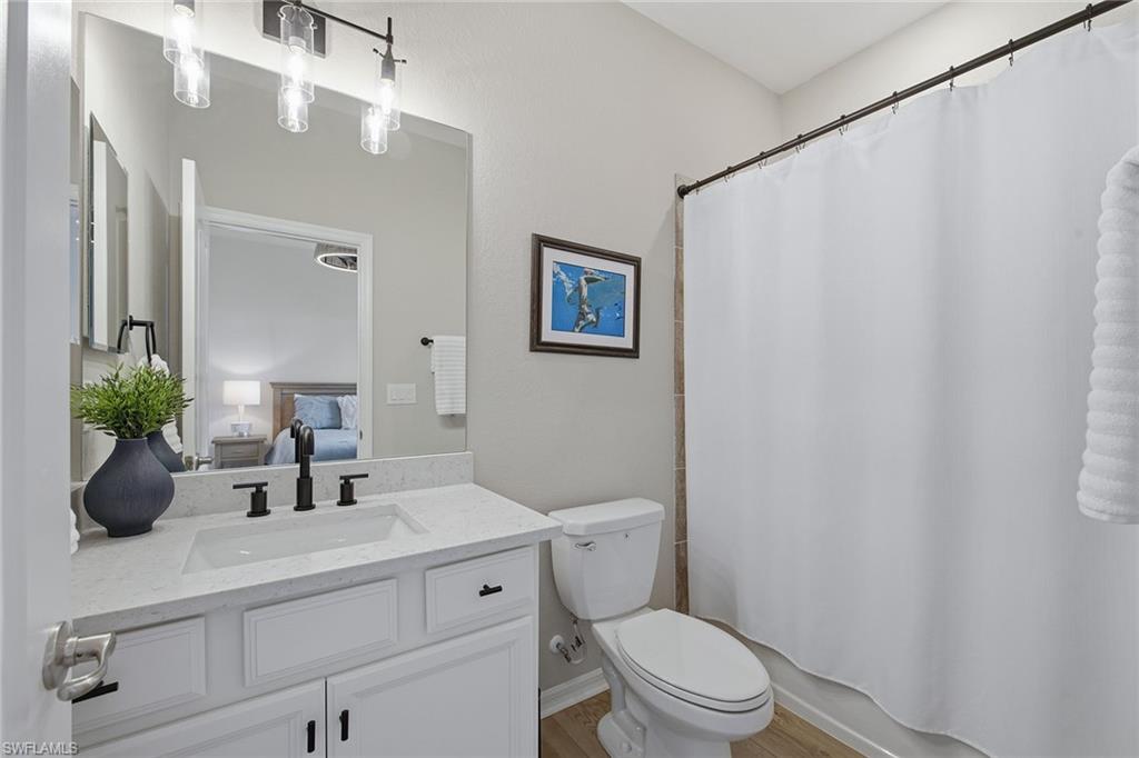 9396 Glenforest DR photo 22