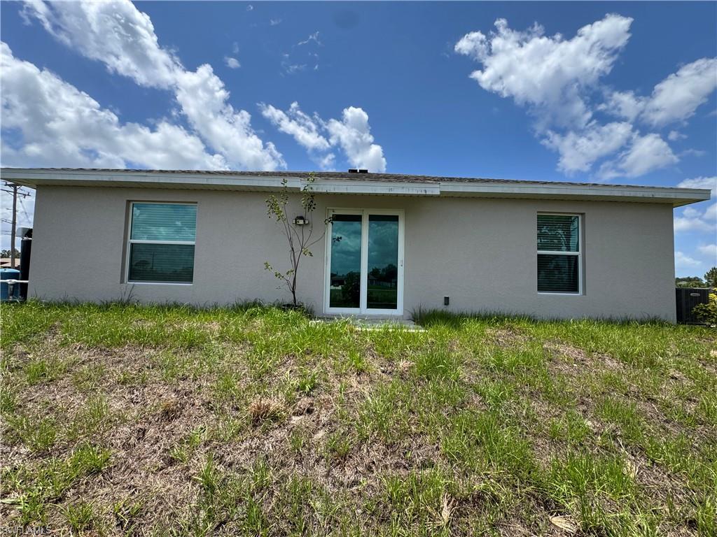 1609 NE 33rd TER